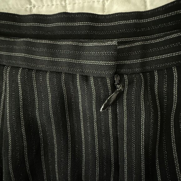 Classiques Entier Womens Black Pinstripe Midi Skirt Size 6 Polyester/Rayon Blend - Picture 6 of 11